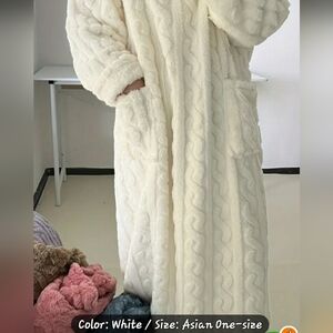 NEW WOMEN LONG SLEEVE PAJAMA/NIGHT ROBE